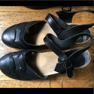 Svan wooden Clog Shoes